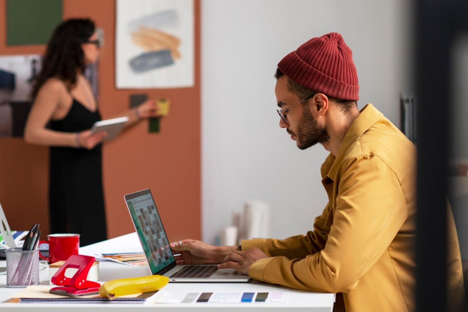 Benutzerfreundliche Plattform-Oberfläche mit klarer Navigation